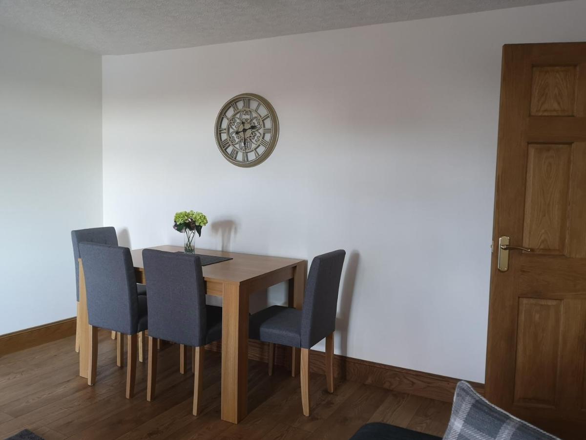 Attic Floor Apartment, City Centre Inverness Exterior foto
